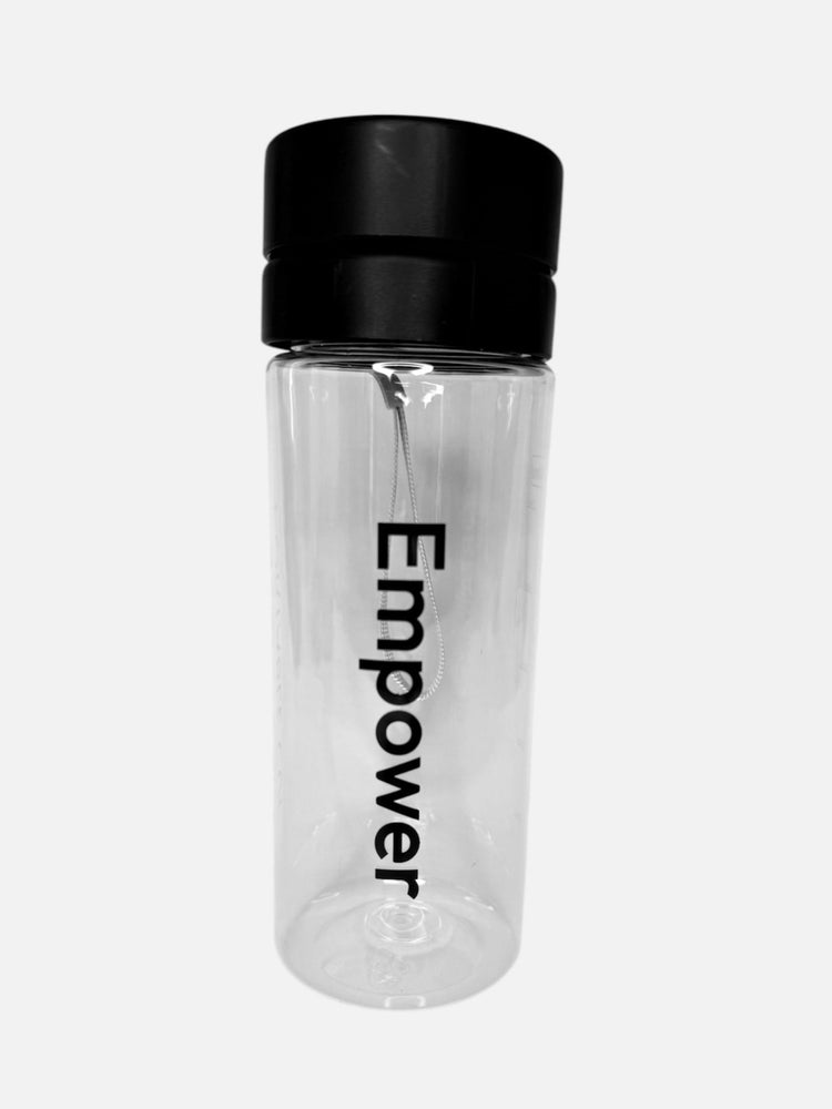 2-in-1 Vesi- ja Shaker-pullo 600 ml Musta