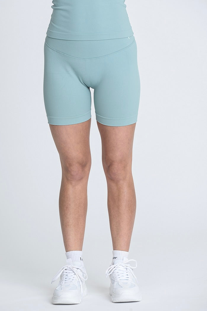 Empower Smooth Contour Mid Waist Shorts - Olive Mist