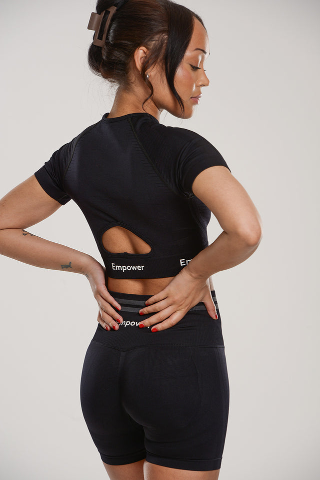 Shape Contouring T-Shirt Black