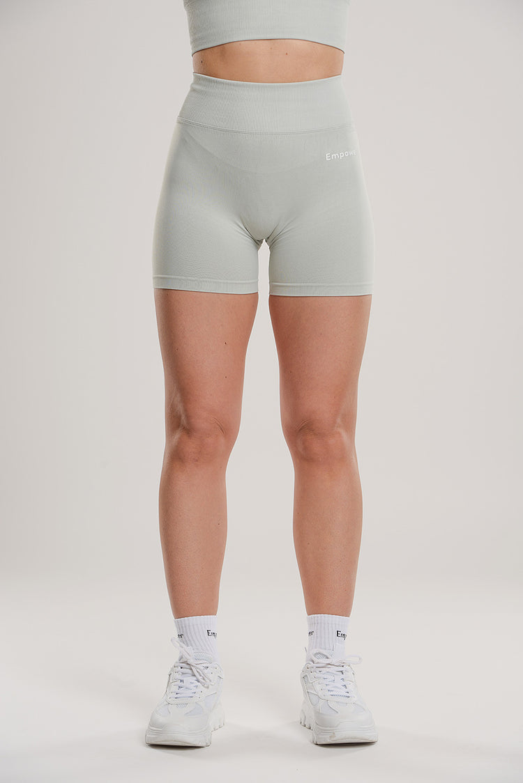 Signature Contouring Shorts Ivory Mist