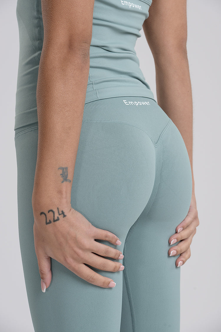 Empower Smooth Contour Tights Olive Mist