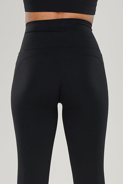 Ultraohut muotoilusetti musta