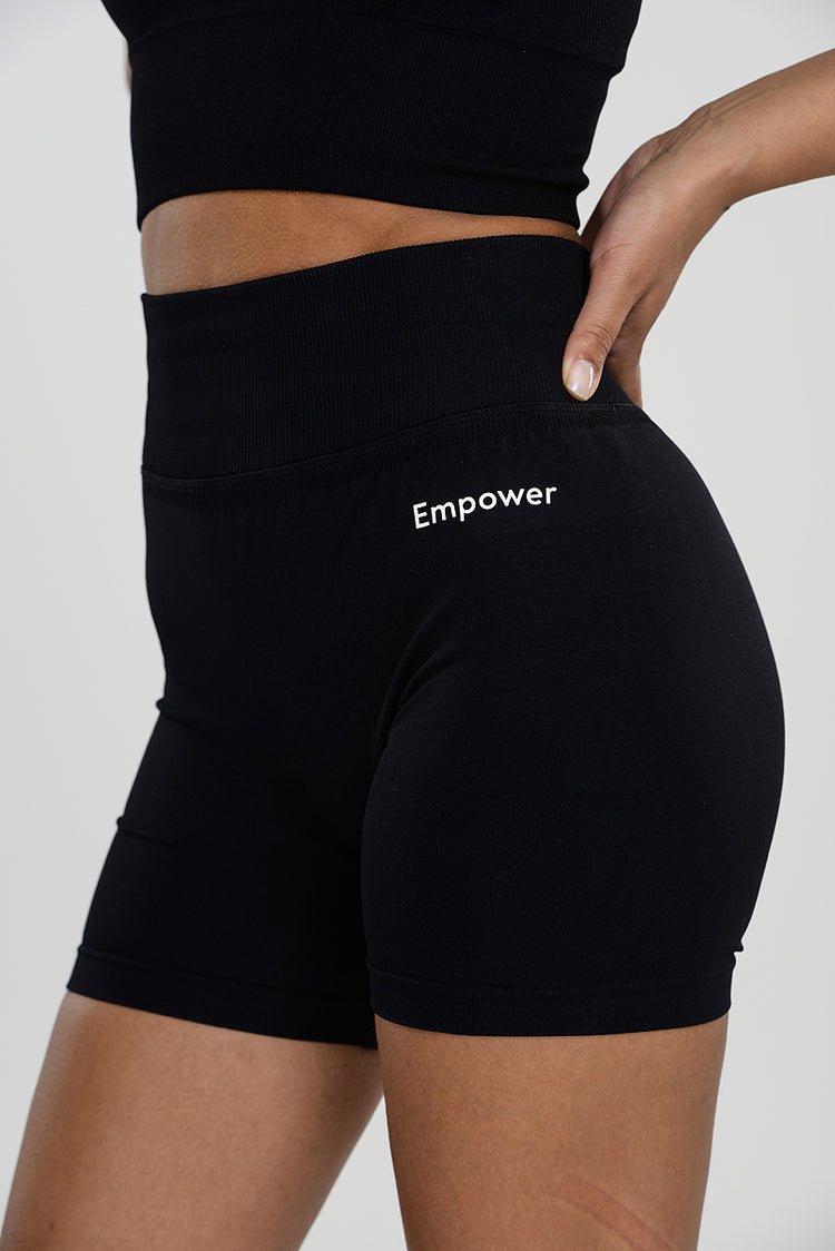 Signature Contouring Shorts Black