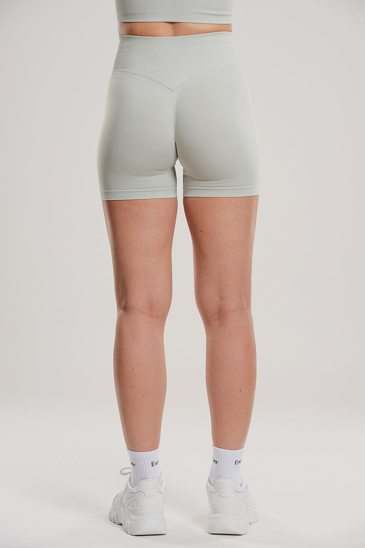 Signature Contouring Shorts Ivory Mist