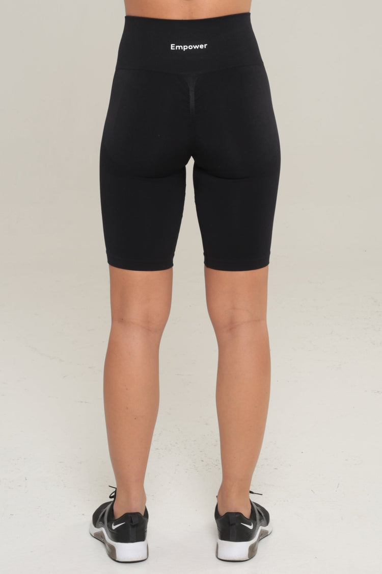 Scrunch Biker Shorts Black